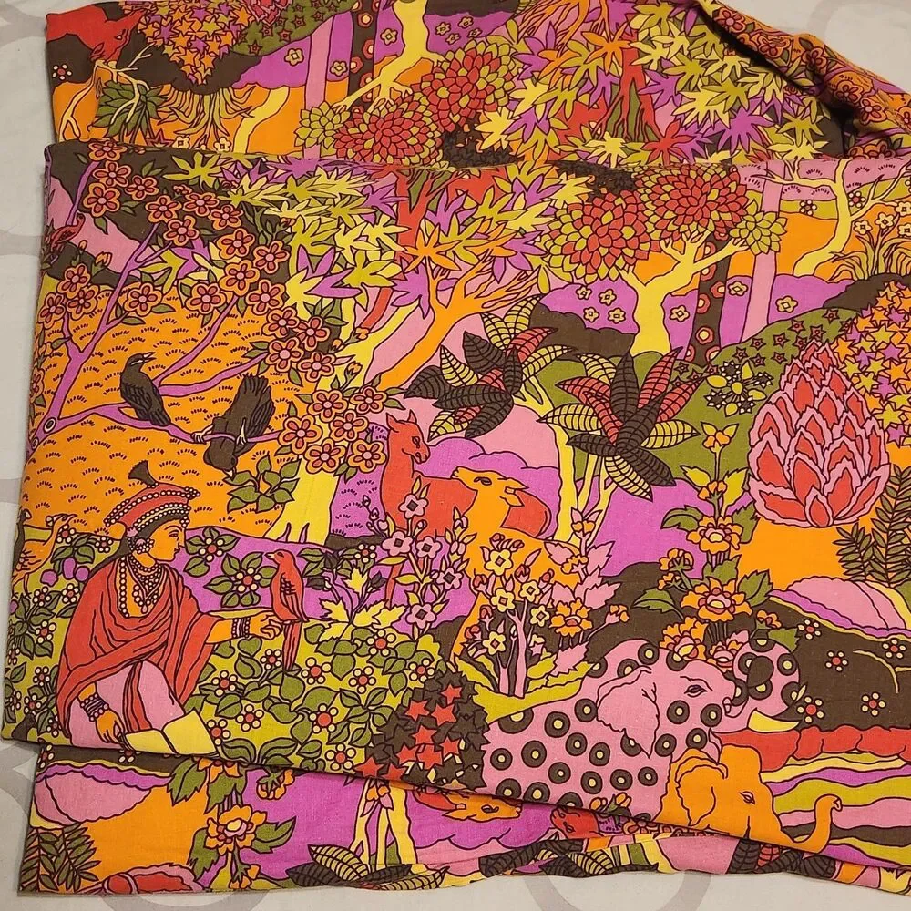 Anthropologie UO XL 60s Vintage Inspired Tapestry India Elephants Stars Horses